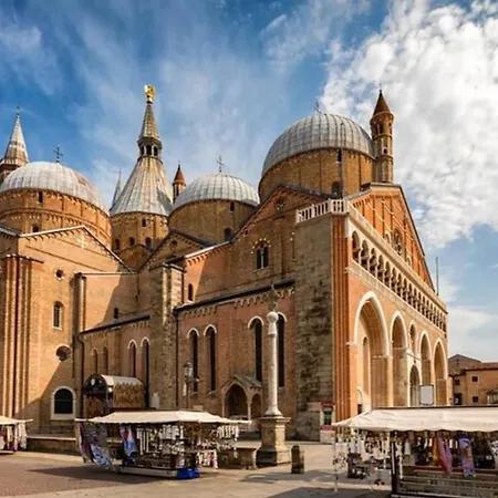 Ht - Basilica View Luxury Loft Апартаменты